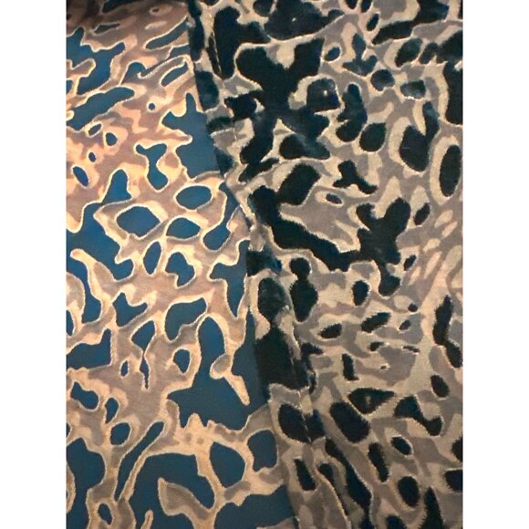 CCC Open Velvet Sheer Leopard Print Kimono Cardigan Cover Up One Size Fits Most - Picture 8 of 8